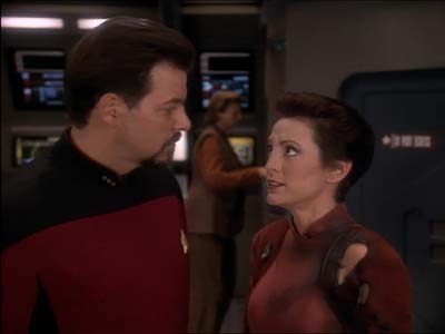 Star Trek: Deep Space Nine Screencaps "Defiant" (S3:E9)