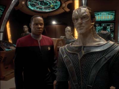 Star Trek: Deep Space Nine Screencaps "Defiant" (S3:E9)