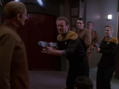 Star Trek: Deep Space Nine Screencaps "The Way of the Warrior, Part I" (S4:E1)