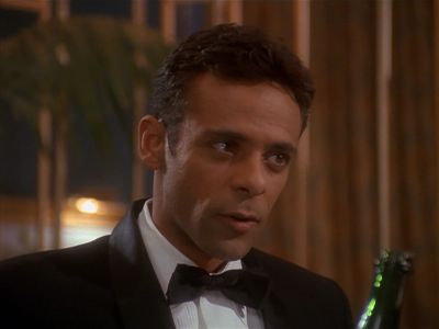 Star Trek: Deep Space Nine Screencaps "Our Man Bashir" (S4:E10)
