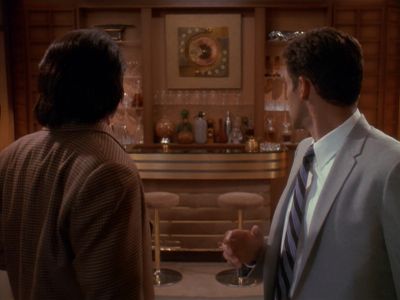 Star Trek: Deep Space Nine Screencaps "Our Man Bashir" (S4:E10)
