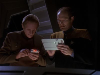 Star Trek: Deep Space Nine Screencaps "Our Man Bashir" (S4:E10)