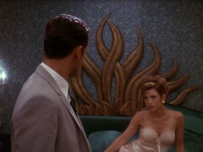 Star Trek: Deep Space Nine Screencaps "Our Man Bashir" (S4:E10)
