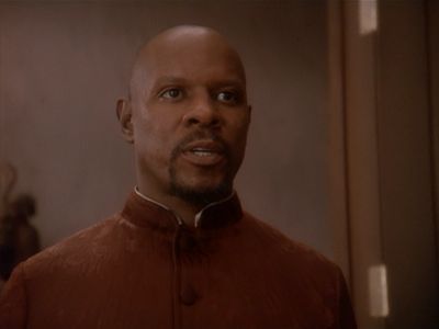 Star Trek: Deep Space Nine Screencaps "Our Man Bashir" (S4:E10)