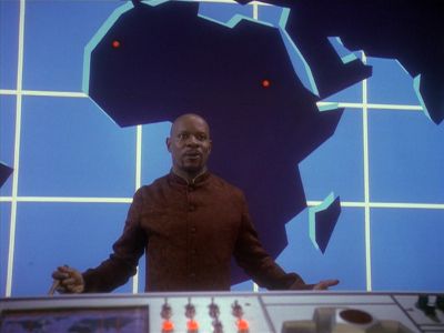 Star Trek: Deep Space Nine Screencaps "Our Man Bashir" (S4:E10)