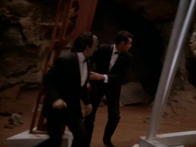 Star Trek: Deep Space Nine Screencaps "Our Man Bashir" (S4:E10)