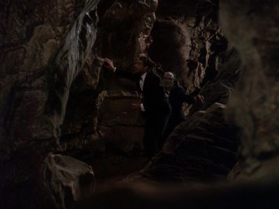 Star Trek: Deep Space Nine Screencaps "Our Man Bashir" (S4:E10)