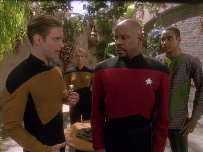 Star Trek: Deep Space Nine Screencaps "Homefront" (S4:E11)