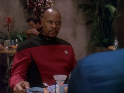 Star Trek: Deep Space Nine Screencaps "Paradise Lost" (S4:E12)