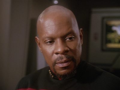 Star Trek: Deep Space Nine Screencaps "Paradise Lost" (S4:E12)