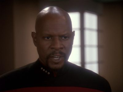 Star Trek: Deep Space Nine Screencaps "Paradise Lost" (S4:E12)