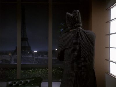Star Trek: Deep Space Nine Screencaps "Paradise Lost" (S4:E12)