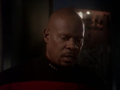 Star Trek: Deep Space Nine Screencaps "Paradise Lost" (S4:E12)