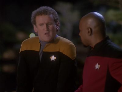 Star Trek: Deep Space Nine Screencaps "Paradise Lost" (S4:E12)