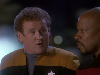 Star Trek: Deep Space Nine Screencaps "Paradise Lost" (S4:E12)
