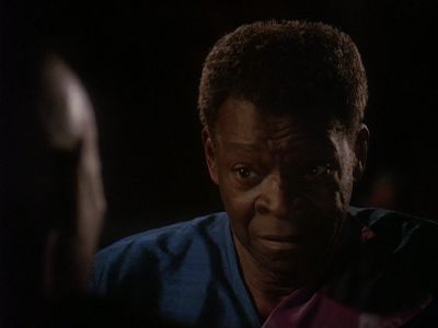 Star Trek: Deep Space Nine Screencaps "Paradise Lost" (S4:E12)