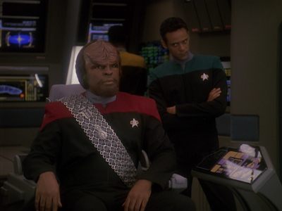 Star Trek: Deep Space Nine Screencaps "Paradise Lost" (S4:E12)