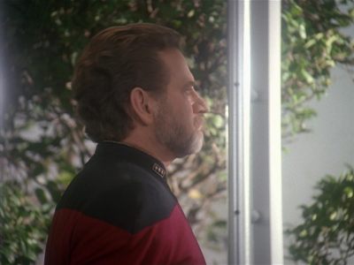 Star Trek: Deep Space Nine Screencaps "Paradise Lost" (S4:E12)