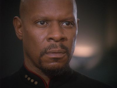 Star Trek: Deep Space Nine Screencaps "Paradise Lost" (S4:E12)