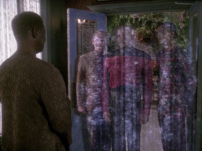Star Trek: Deep Space Nine Screencaps "Paradise Lost" (S4:E12)