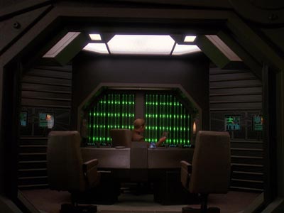 Star Trek: Deep Space Nine Screencaps "Crossfire" (S4:E13)