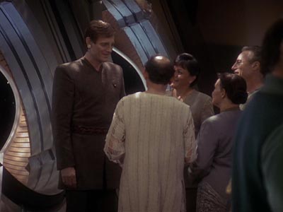 Star Trek: Deep Space Nine Screencaps "Crossfire" (S4:E13)