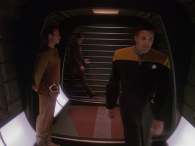 Star Trek: Deep Space Nine Screencaps "Crossfire" (S4:E13)