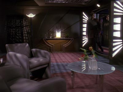 Star Trek: Deep Space Nine Screencaps "Crossfire" (S4:E13)