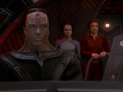 Star Trek: Deep Space Nine Screencaps "Return to Grace" (S4:E14)