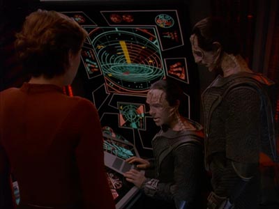 Star Trek: Deep Space Nine Screencaps "Return to Grace" (S4:E14)