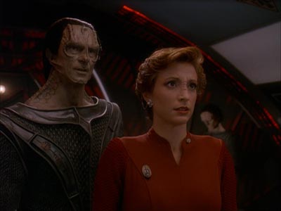 Star Trek: Deep Space Nine Screencaps "Return to Grace" (S4:E14)