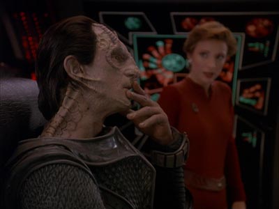 Star Trek: Deep Space Nine Screencaps "Return to Grace" (S4:E14)