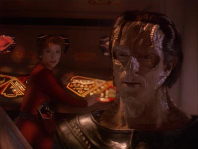 Star Trek: Deep Space Nine Screencaps "Return to Grace" (S4:E14)