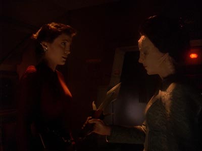 Star Trek: Deep Space Nine Screencaps "Return to Grace" (S4:E14)