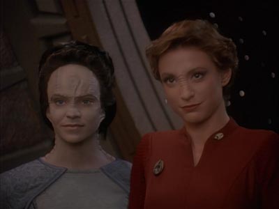 Star Trek: Deep Space Nine Screencaps "Return to Grace" (S4:E14)