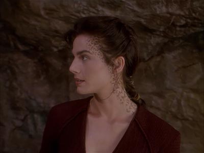 Star Trek: Deep Space Nine Screencaps "The Sons of Mogh" (S4:E15)