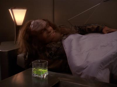 Star Trek: Deep Space Nine Screencaps "The Sons of Mogh" (S4:E15)
