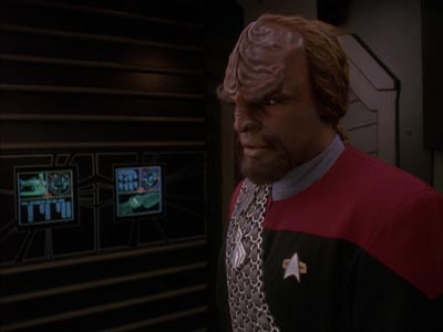 Star Trek: Deep Space Nine Screencaps "The Sons of Mogh" (S4:E15)