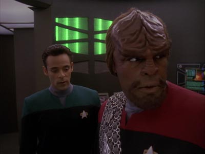 Star Trek: Deep Space Nine Screencaps "The Sons of Mogh" (S4:E15)