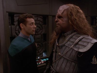 Star Trek: Deep Space Nine Screencaps "The Sons of Mogh" (S4:E15)