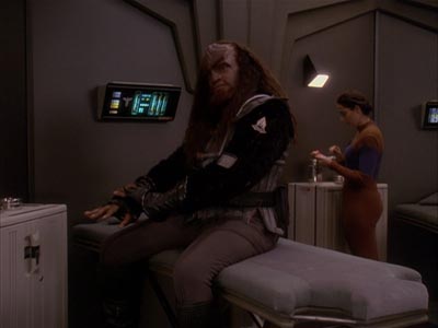 Star Trek: Deep Space Nine Screencaps "The Sons of Mogh" (S4:E15)