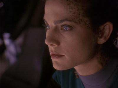 Star Trek: Deep Space Nine Screencaps "The Sons of Mogh" (S4:E15)