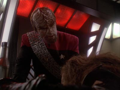 Star Trek: Deep Space Nine Screencaps "The Sons of Mogh" (S4:E15)