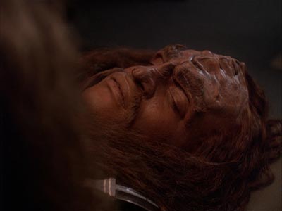 Star Trek: Deep Space Nine Screencaps "The Sons of Mogh" (S4:E15)