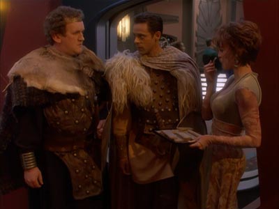 Star Trek: Deep Space Nine Screencaps "Bar Association" (S4:E16)