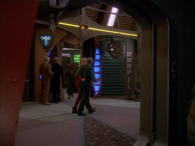 Star Trek: Deep Space Nine Screencaps "Bar Association" (S4:E16)