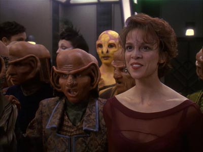 Star Trek: Deep Space Nine Screencaps "Bar Association" (S4:E16)