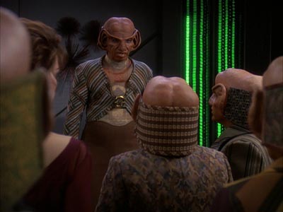 Star Trek: Deep Space Nine Screencaps "Bar Association" (S4:E16)