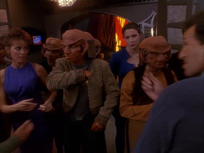 Star Trek: Deep Space Nine Screencaps "Bar Association" (S4:E16)