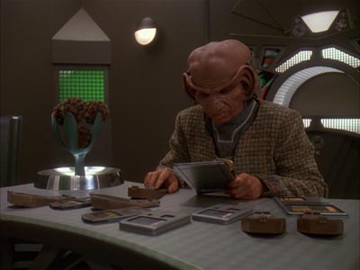 Star Trek: Deep Space Nine Screencaps "Bar Association" (S4:E16)
